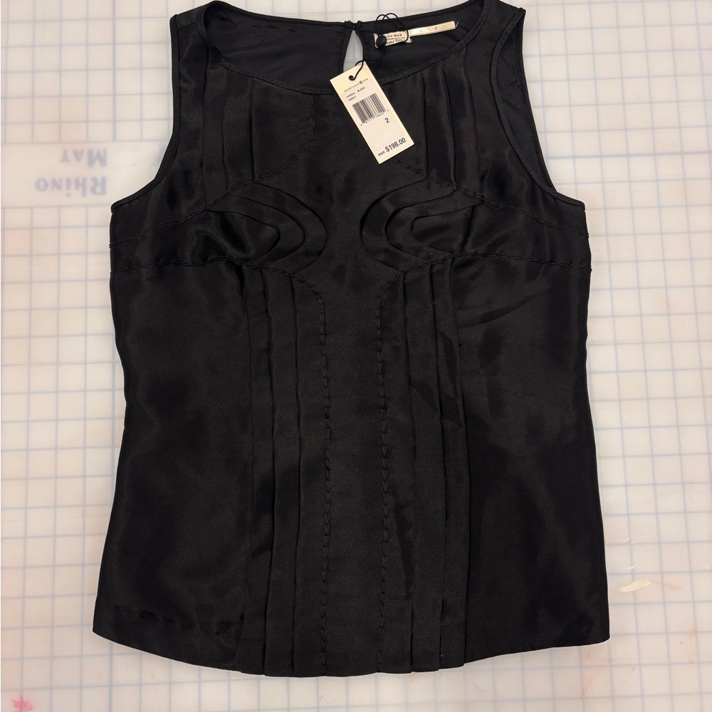 Avant garde top